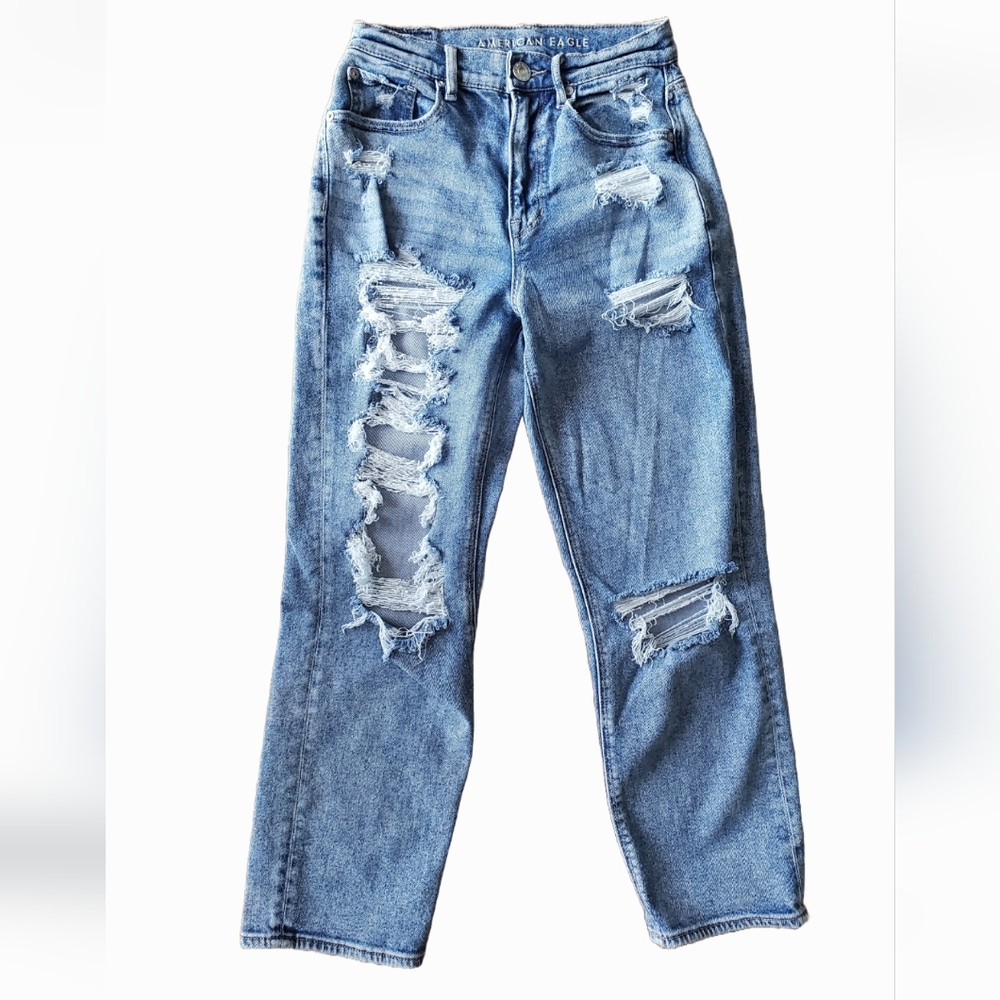 American Eagle 90s Boyfriend Jeans